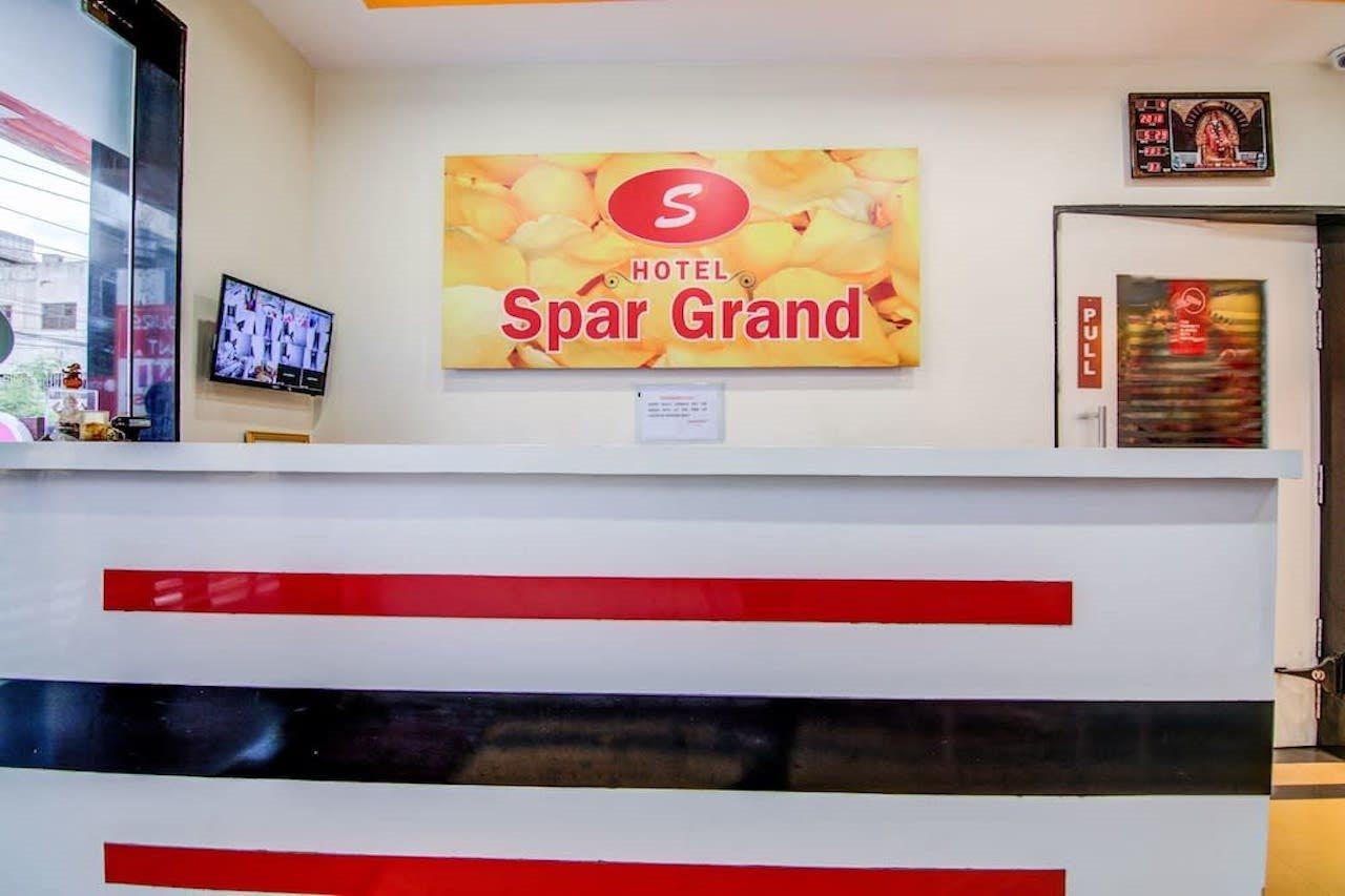 Oyo 5362 Hotel Spar Grand Visakhapatnam Exteriör bild