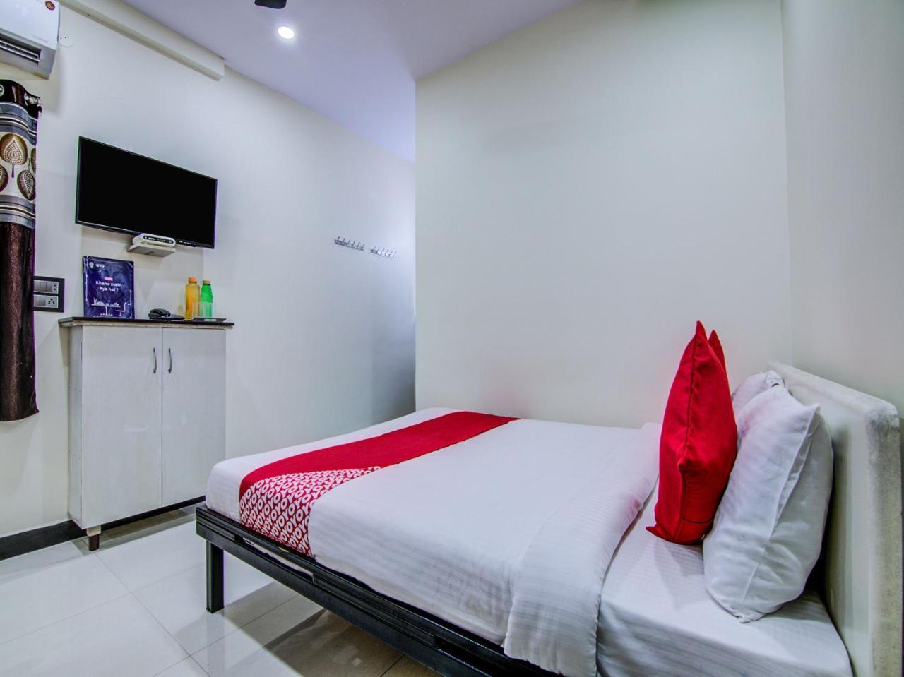 Oyo 5362 Hotel Spar Grand Visakhapatnam Exteriör bild